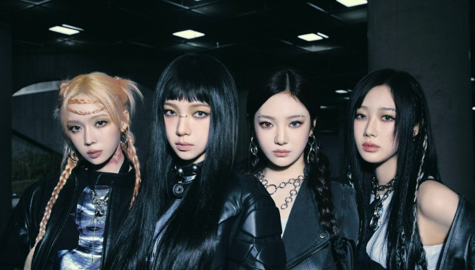 에스파 다음달 컴백…연타 히트 노린다