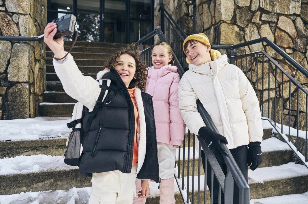 블랙야크키즈의 가볍고 포근한 ‘라라 시리즈 2.0’ 다운