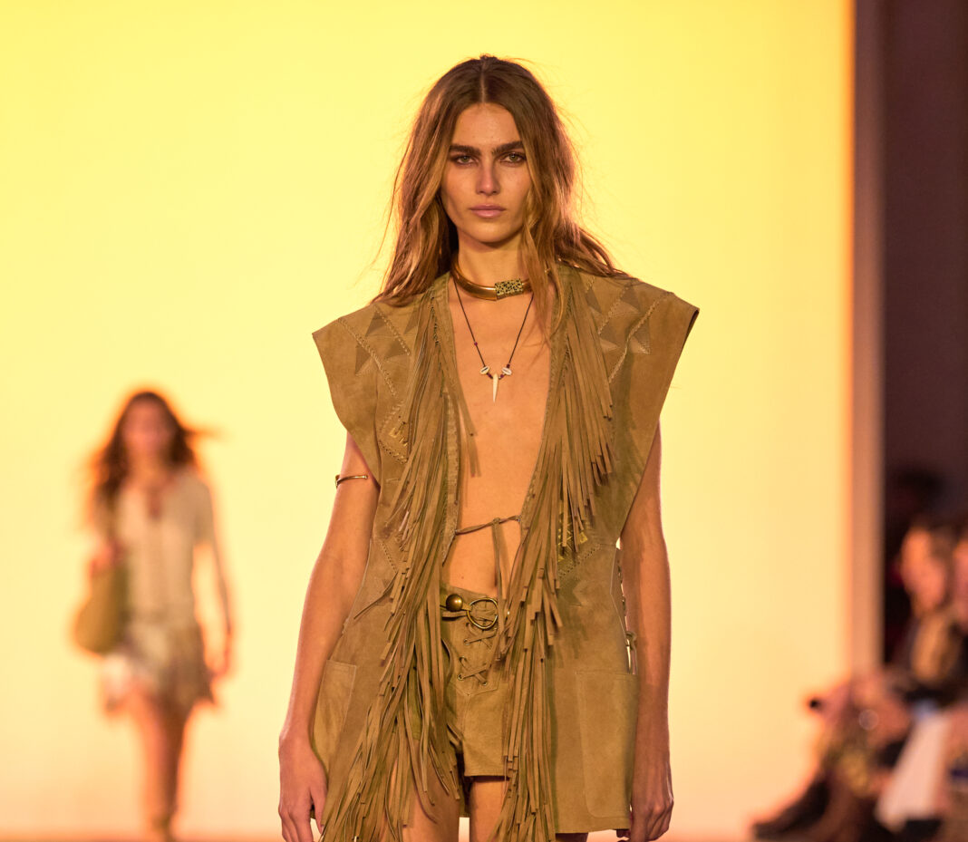 이자벨마랑, 보헤미안 무드의 25 SS 컬렉션 공개