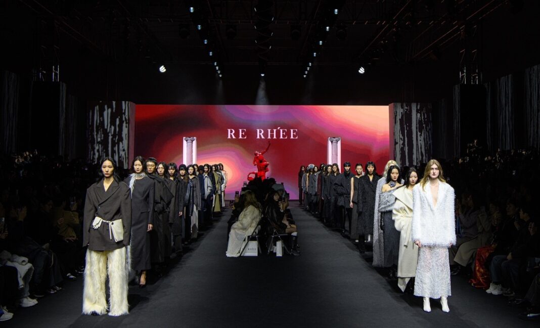 리이, 브랜드만의 정체성을 드러낸 ‘2025 F/W 서울패션위크’ 컬렉션 성료