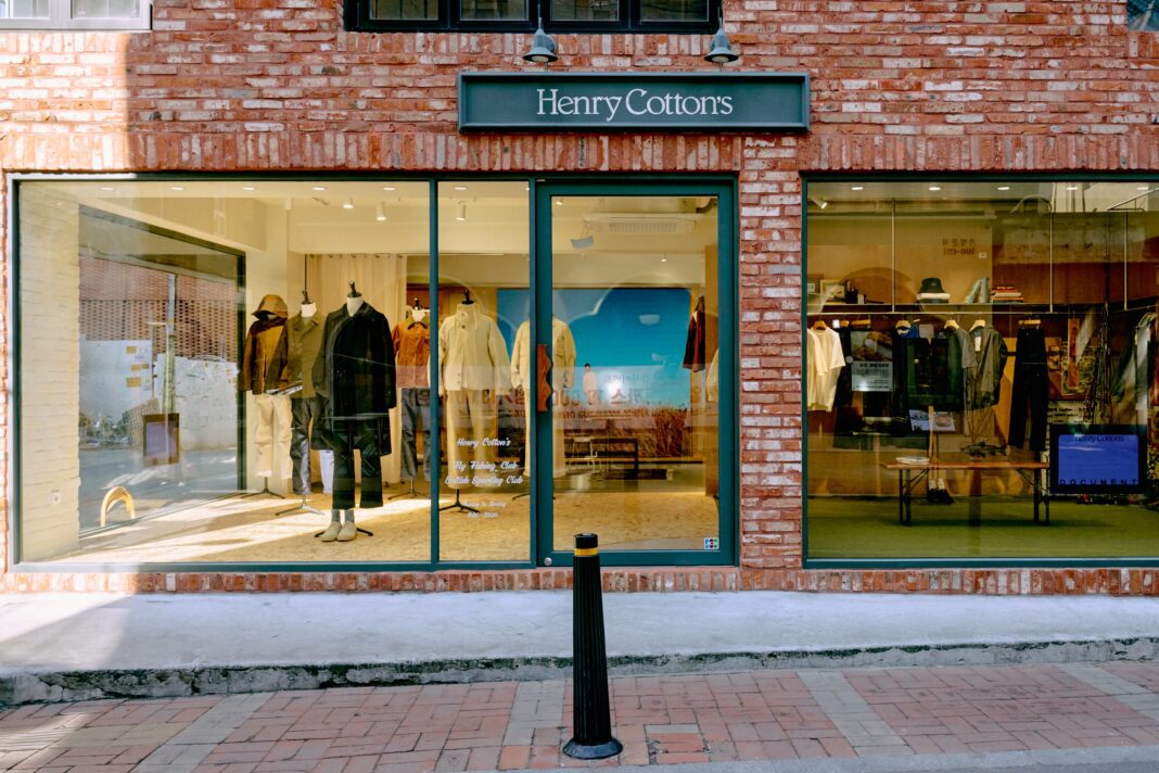 헨리코튼, 도큐먼트와 특별 컬렉션 선보인다