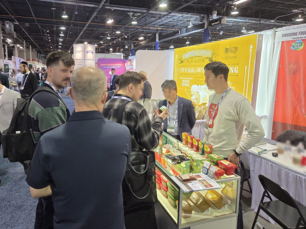 신송식품, 美 PLMA서 저염·비건 장류 소개…K-발효푸드 위상 강화